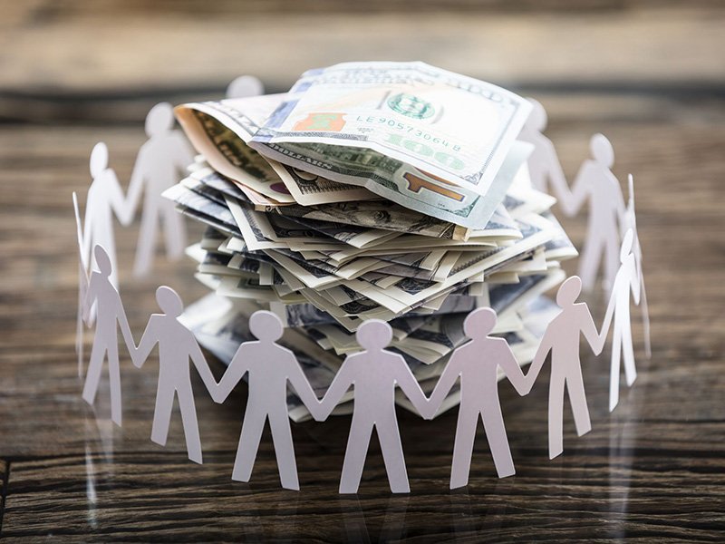 How Crypto Startups Can Raise Money Without Banks