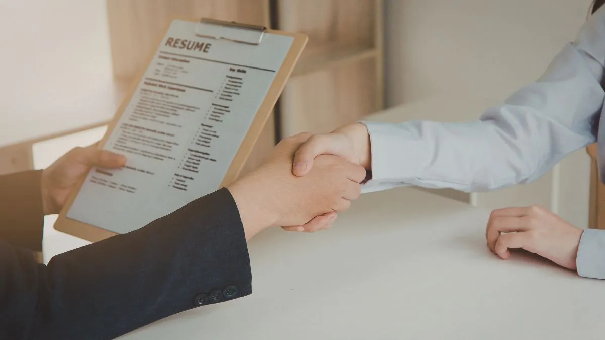 i-have-never-hired-from-a-resume-bengaluru-entrepreneurs-hiring-method-divides-internet