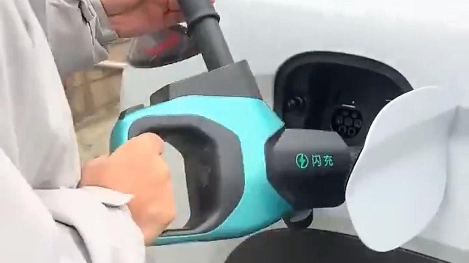 BYD Targets Canada as ‘Flash-Charging’ Tech Hits Global Markets – Azat TV