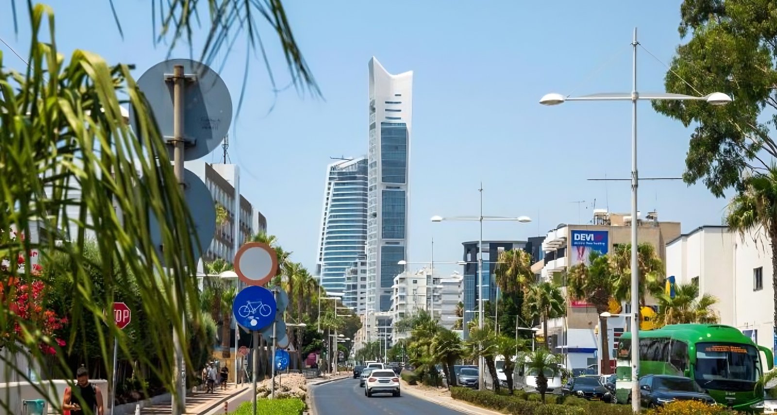 cover Cyprus Business Now: steel industry, state employment, Royal Caribbean Group 