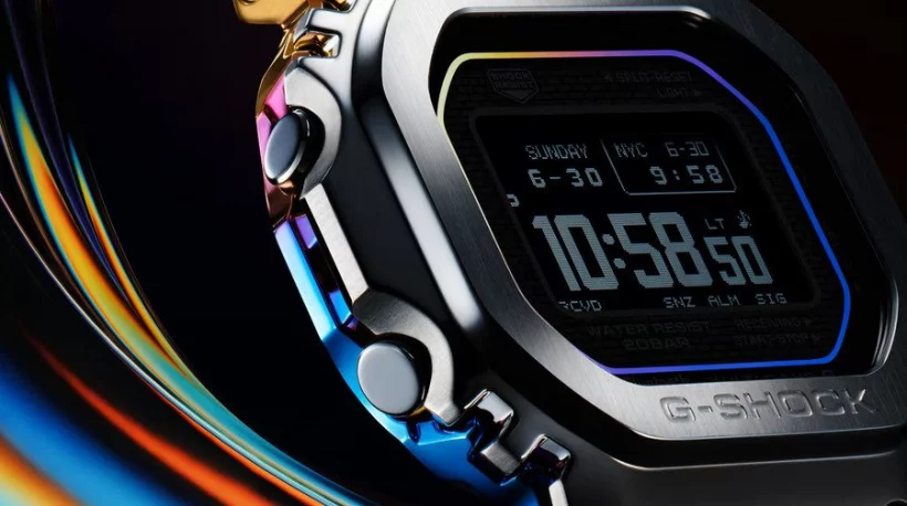 Full Metal Watch with Rainbow Ion Plating Debuts in Europe