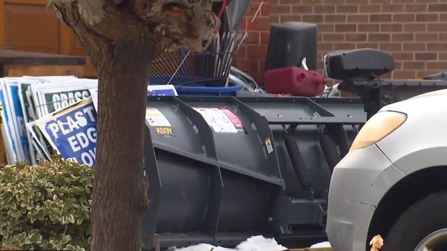 GTA landscaping and snow removal company facing multiple claims from workers and customers