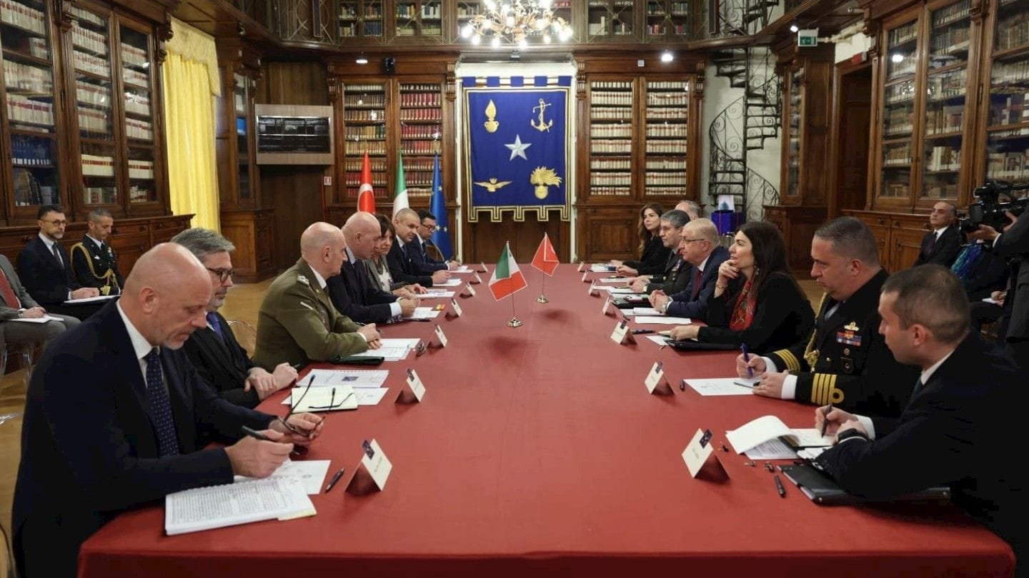 Italy's Strategic Shift Towards Türkiye in Defense Cooperation