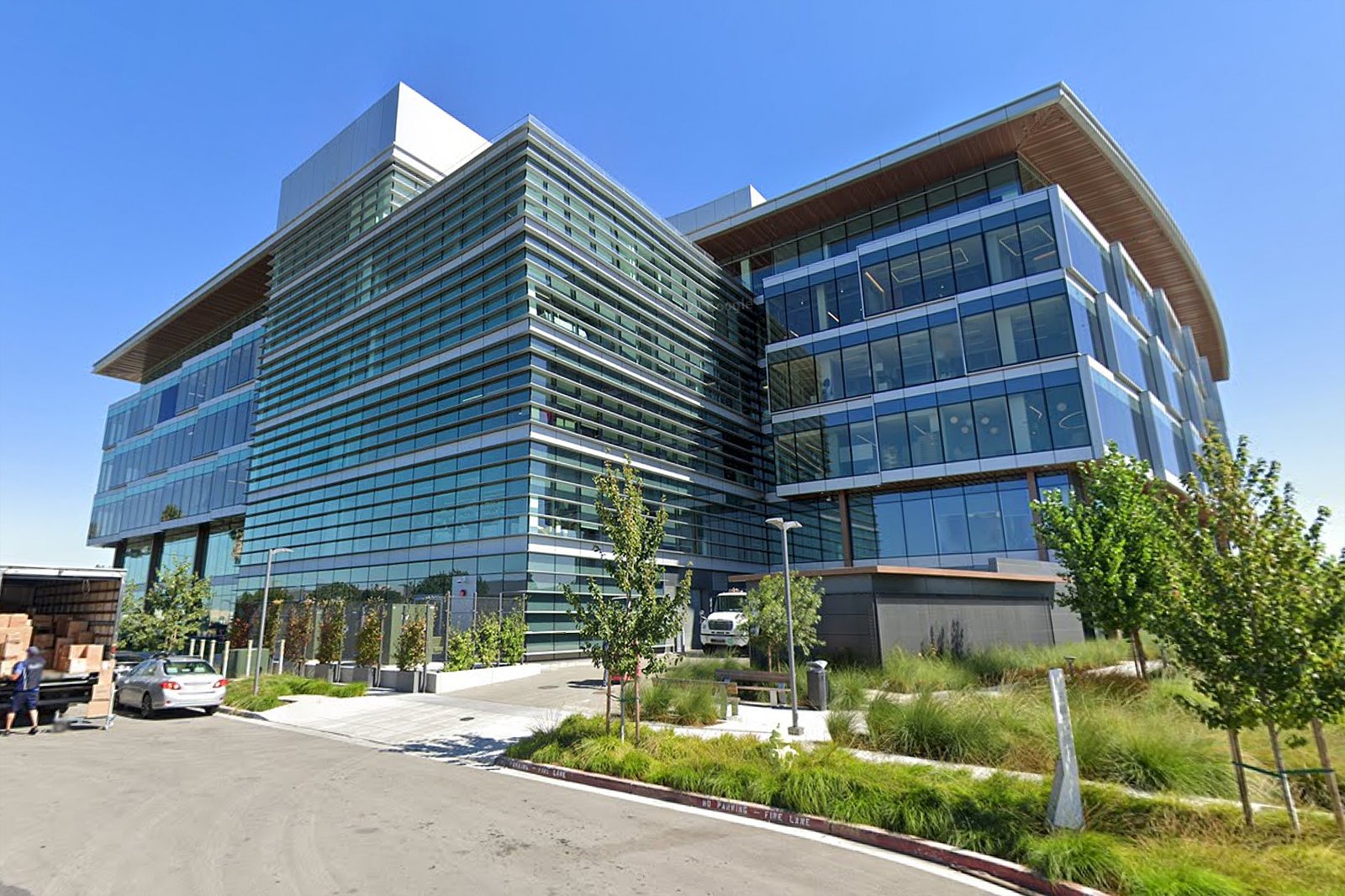 Bay Area biotech company once worth $4.4B lays off chunk of staff