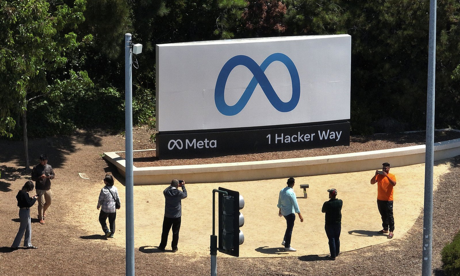 Meta, Bay Area tech giant, spent over $1 billion on layoffs this year