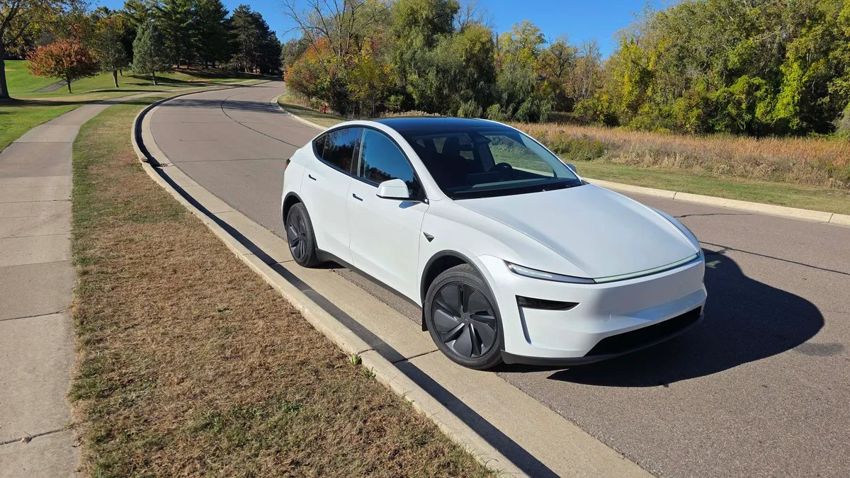 Tesla sales rebound continues in several European markets in April