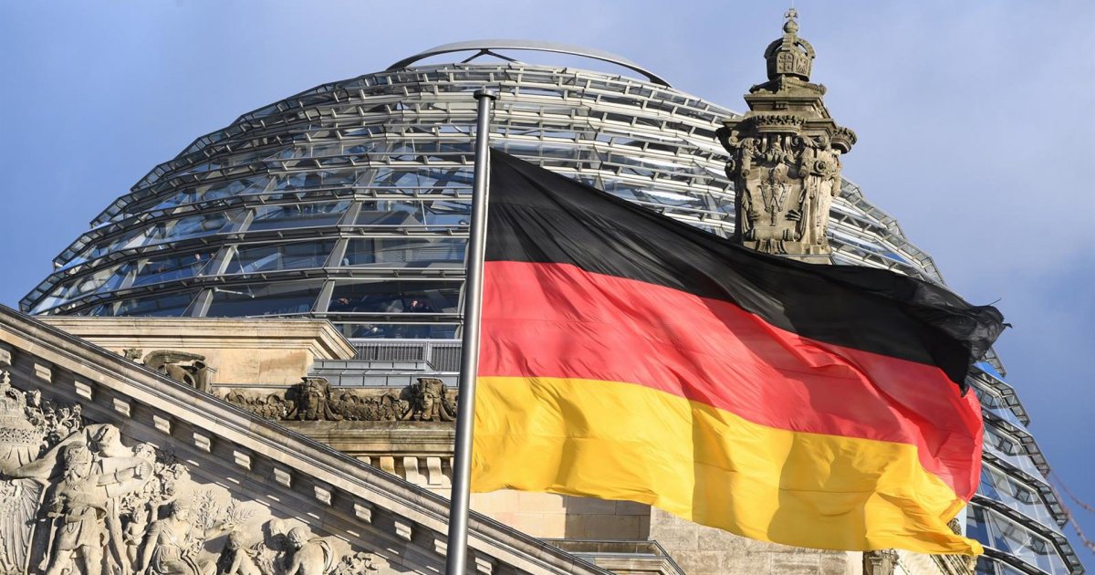 Germany sees "inevitable" partial withdrawal of US troops and claims more autonomy