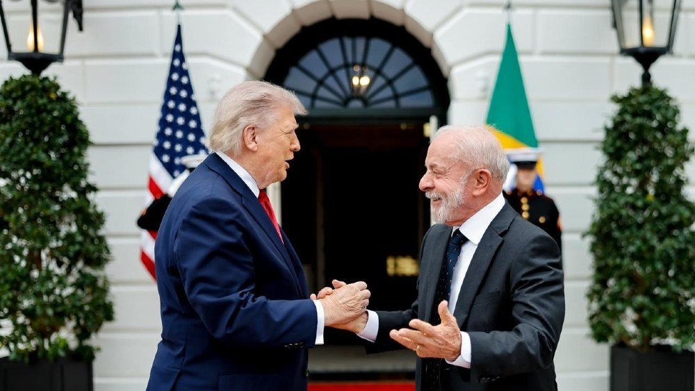 Trump Aims to Smooth Trade Tensions With Brazil, Issues Threat of Higher Tariffs to EU