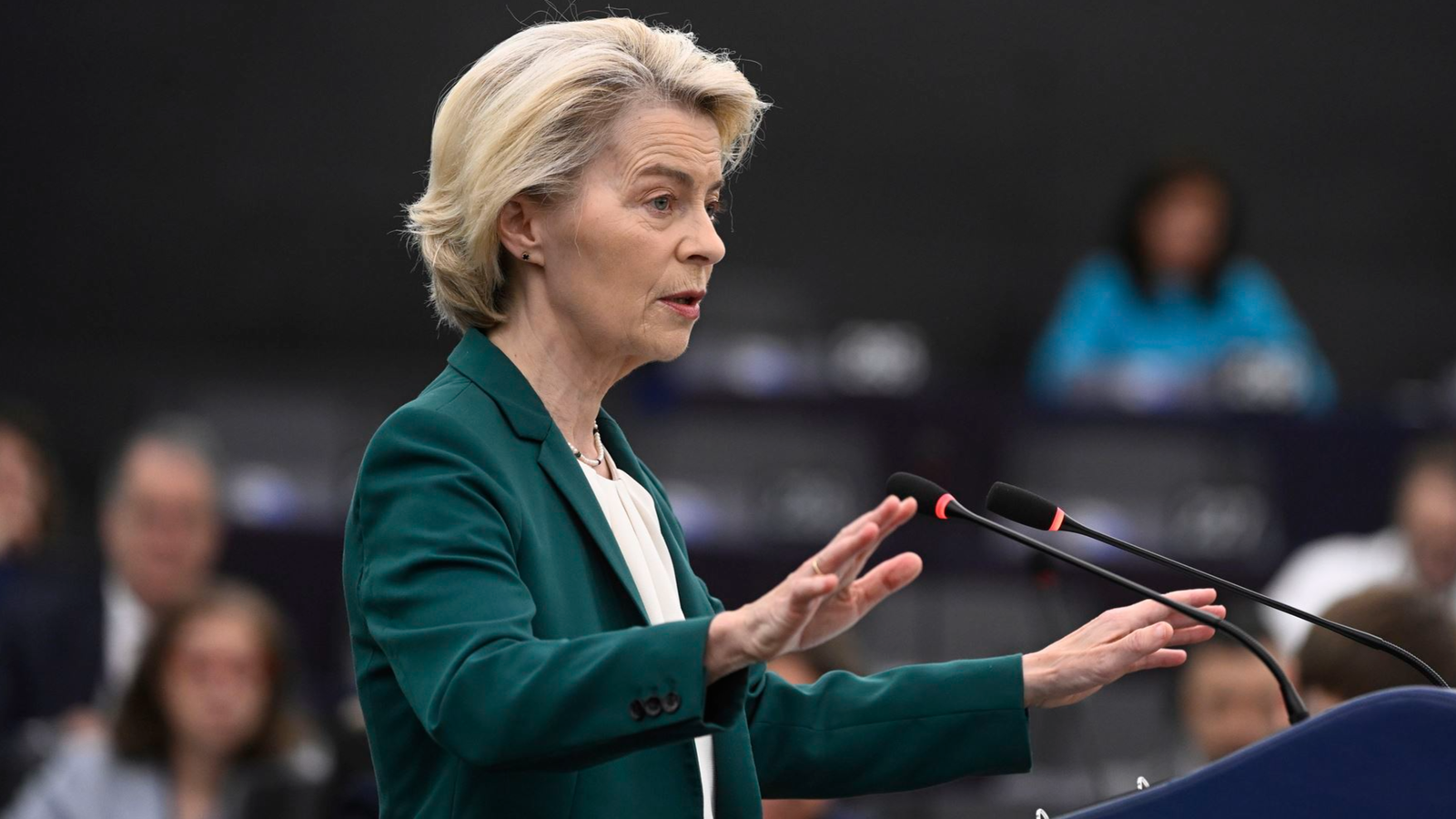 EU seeks trade deal with US, keeps retaliation option open, says officials