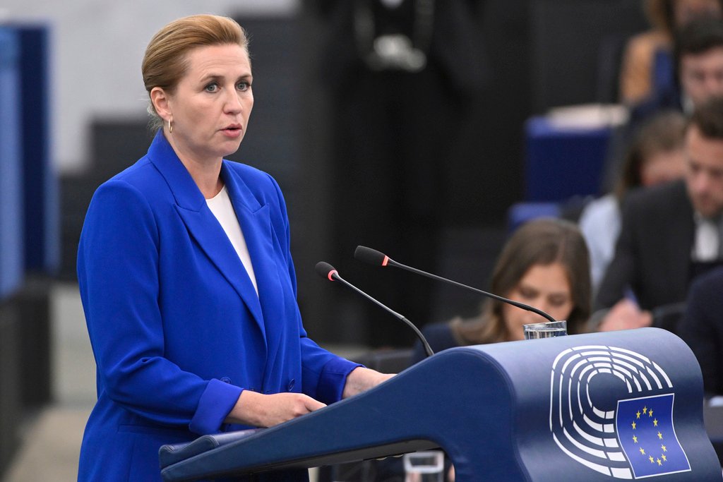 EU Urged to Boost Defense Amid Russia Threat