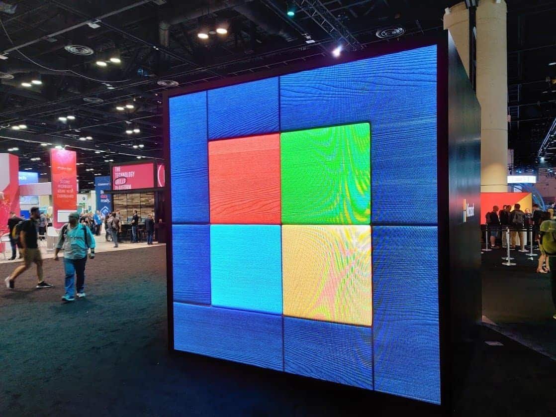 Microsoft offers Europe new terms after complaint about licensing