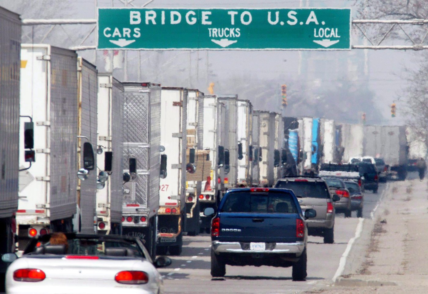 Truckers say tariffs would prompt industry layoffs, shutdowns