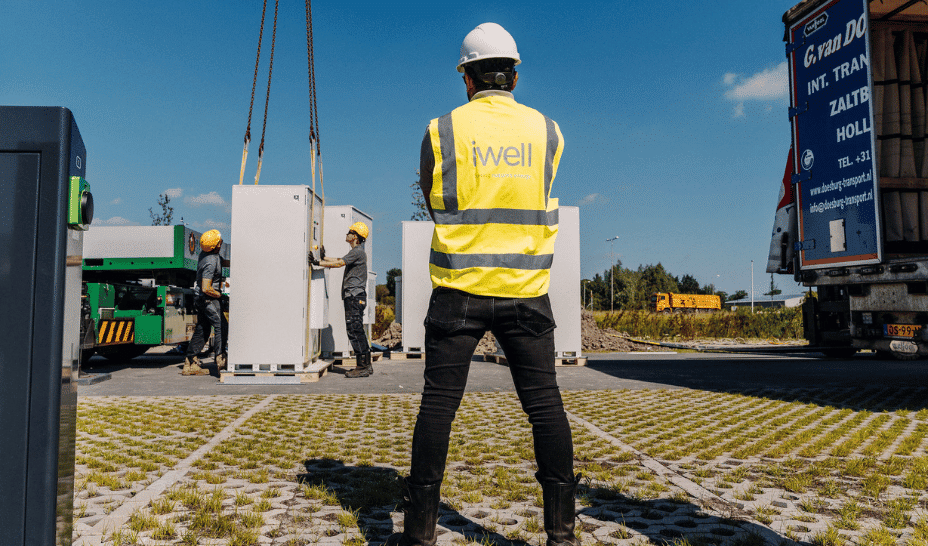 Dutch startup iwell raises €27 million to deploy its European smart battery storage solutions into new markets