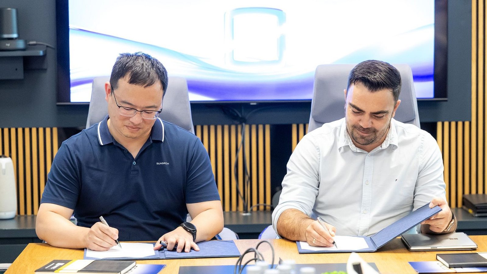 Pioneering Energy Storage in SEE: SUNOTEC and Sungrow sign 2.4 GWh Battery Storage Agreement
