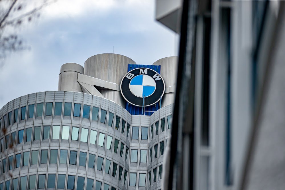 BMW posts modest Q2 sales increase on growing demand in Europe
