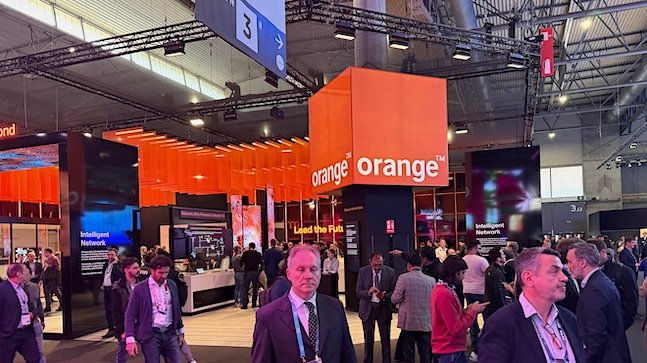Orange, Samsung advance virtual, open...