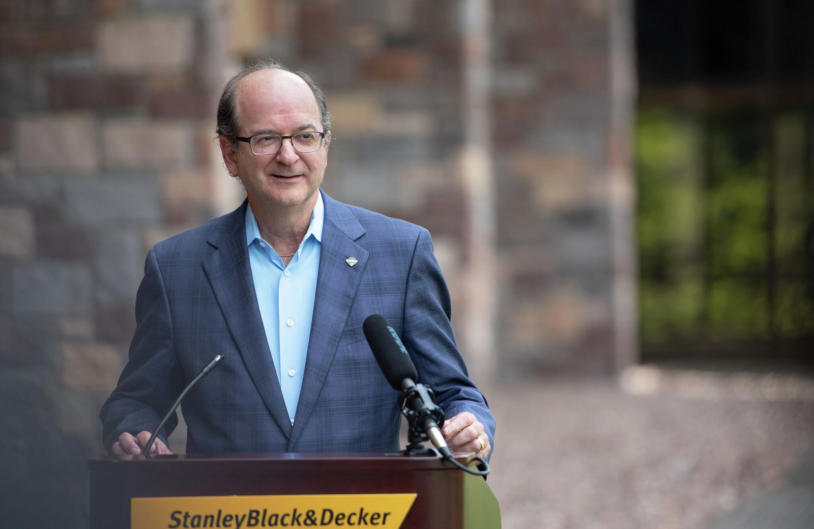 Stanley Black & Decker to continue cutting its China operations
