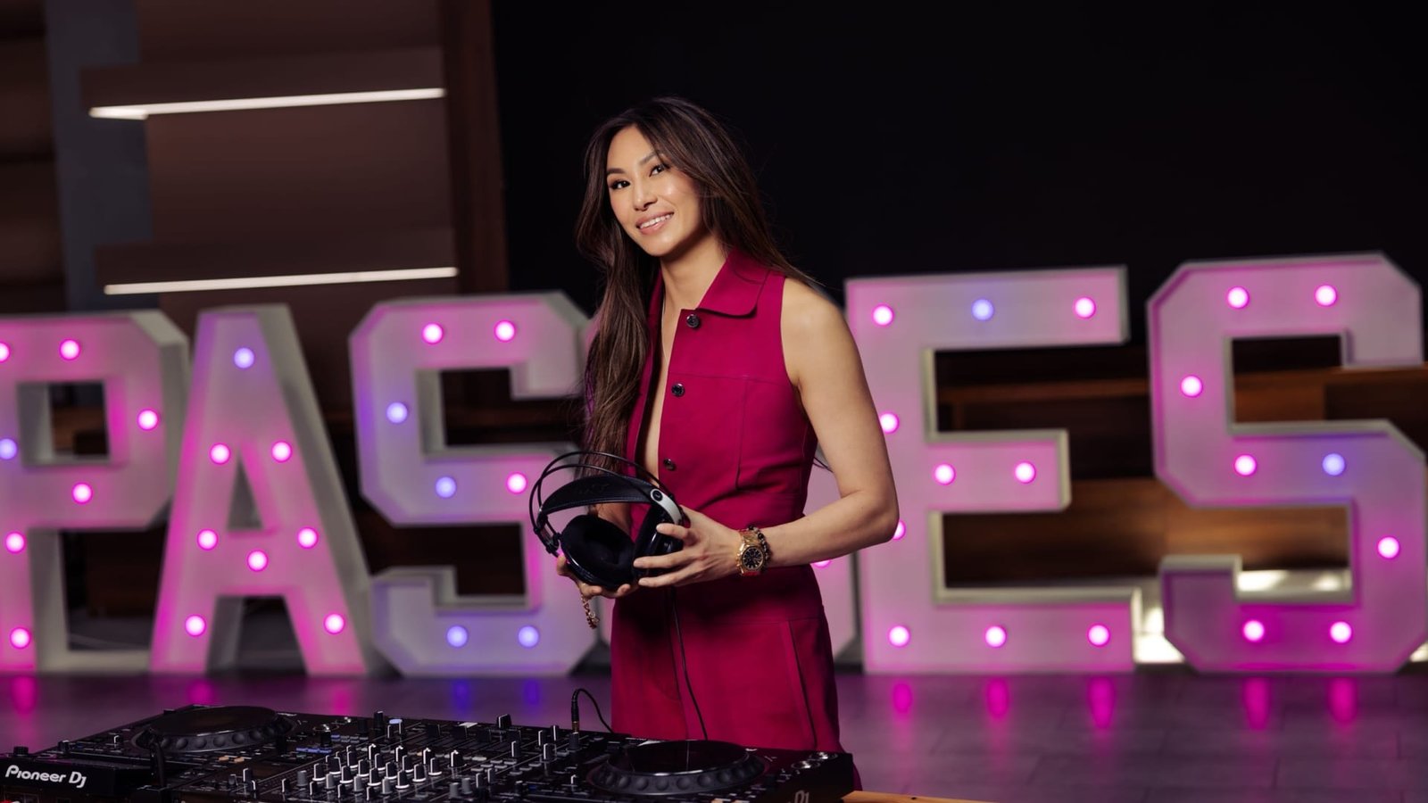 Billionaire founder Lucy Guo started out making money on the playground