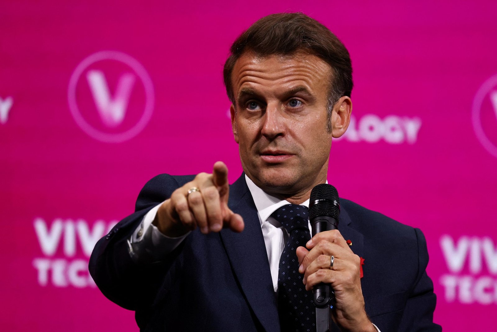 French Budget Cuts Squeeze Tech