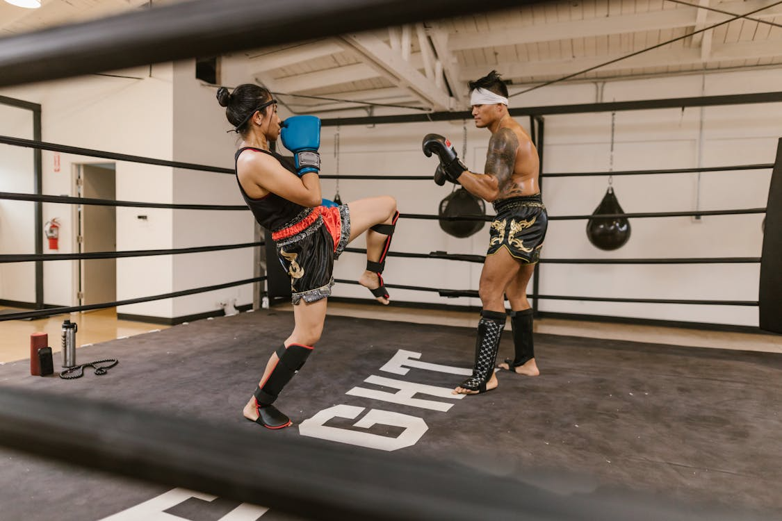 Why Startup Founders Could Learn from Muay Thai Match Previews