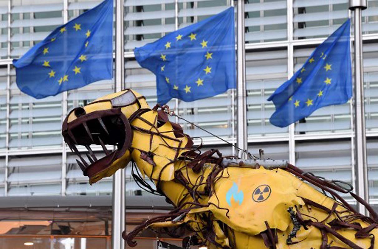 Report states Western European companies over-dependent on great US tech