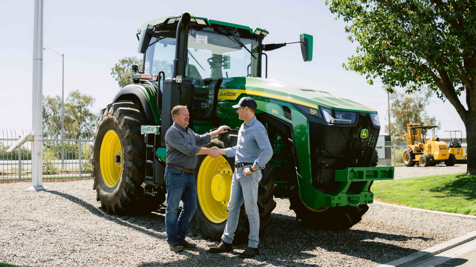 John Deere teams with The Reservoir: The Week in AgriFoodTech