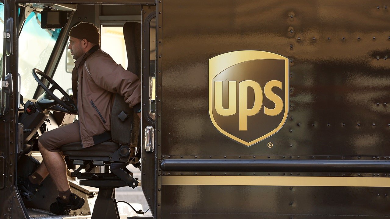 UPS to move forward with large-scale layoffs amid lower Amazon shipments
