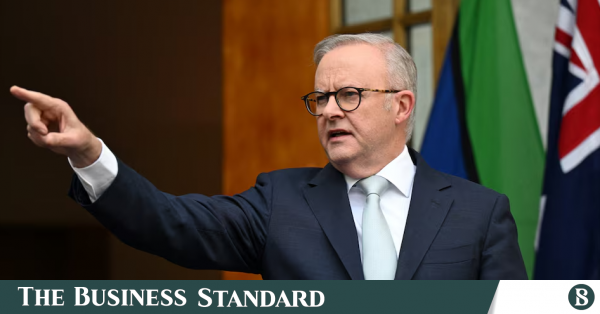 Australia blames Iran for two antisemitic attacks, expels its envoy