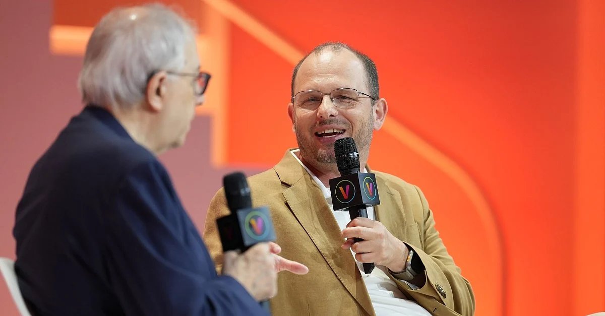 Who Is Thomas Dohmke? Microsoft Owned-GitHub CEO Resigns, To Become Startup Founder Again