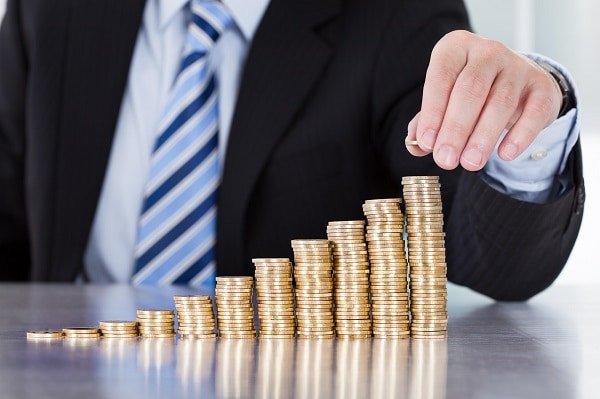 FLASH FRIDAY: How Capital Raising Is Reshaping U.S. Exchange Competition