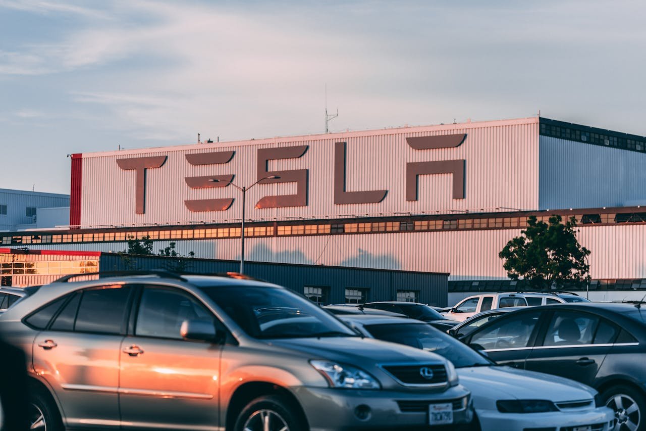 Tesla Continues To Lose Market Share in Europe As BYD Races Ahead