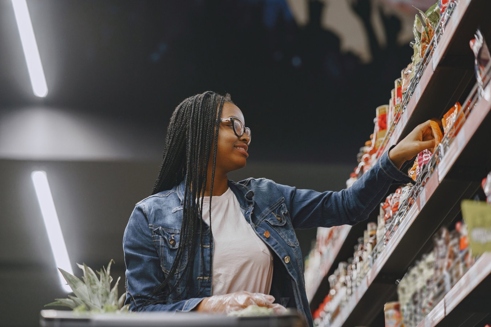 Black Founder Raises $20M For Software That Helps Brands Thrive In Brick And Mortar Stores