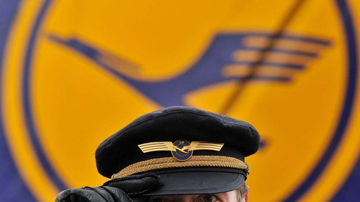 Pilot salaries across Europe: How much do they earn?