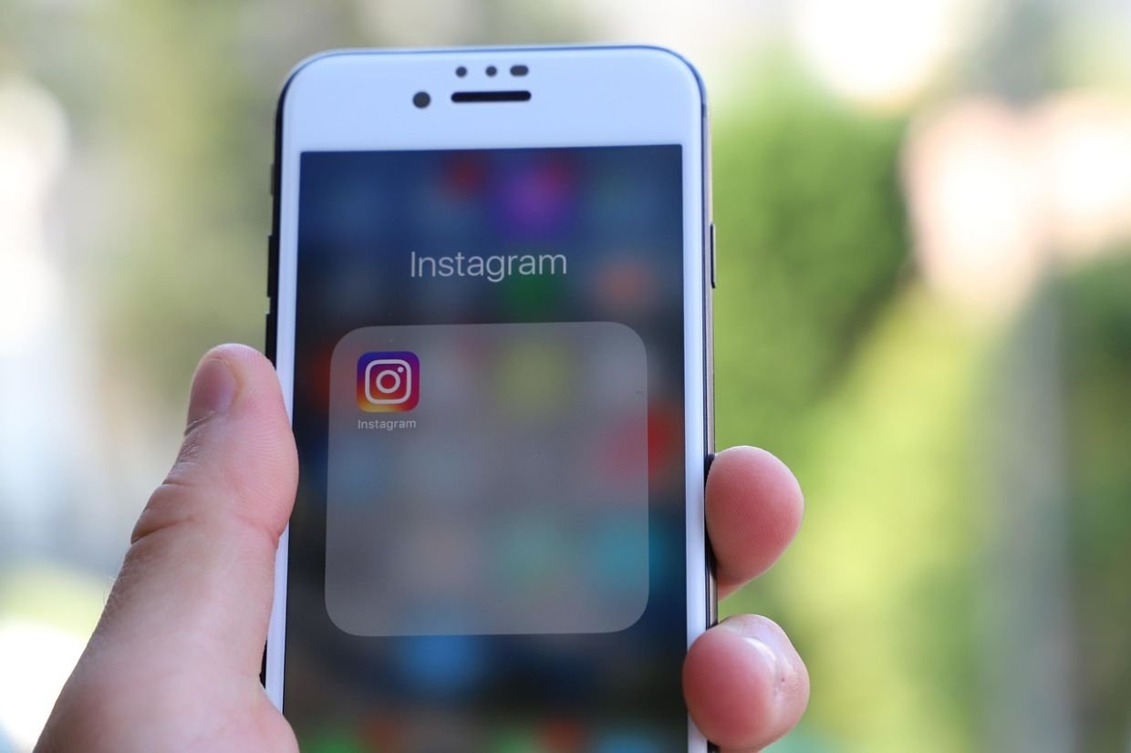 Facebook, Instagram to offer paid ad-free UK subscriptions