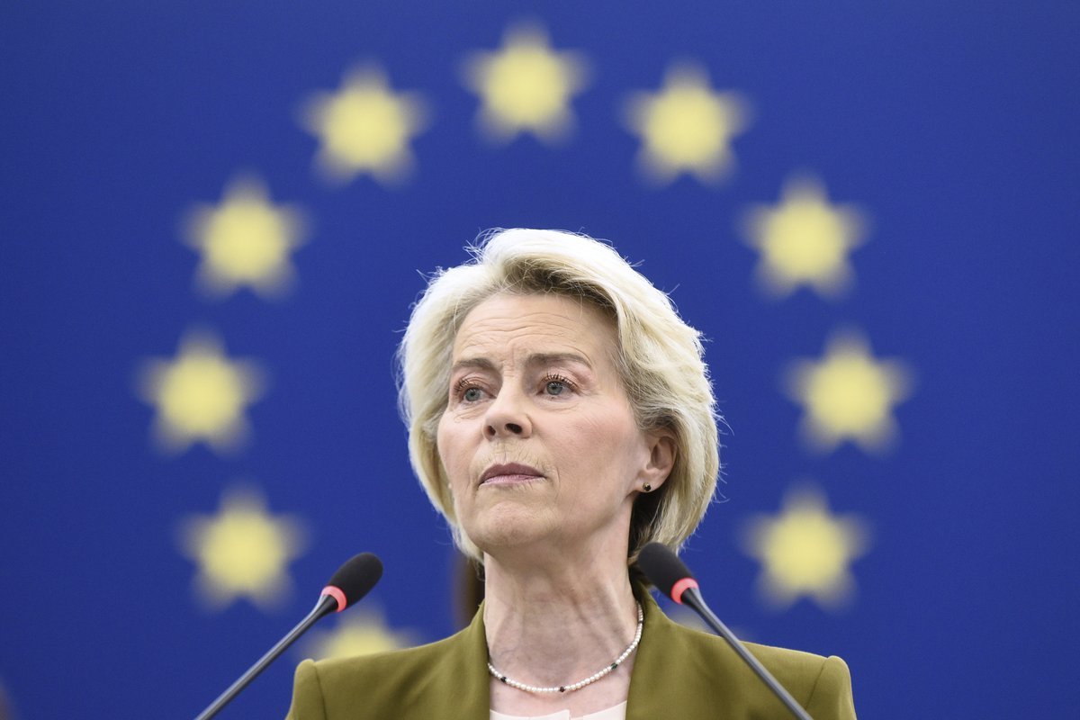 EU Chief Urges Bloc Members to Sanction Russia’s LNG Exports