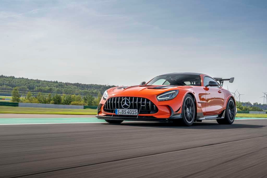 Mercedes-Benz Confirms V12 Engines Will Live Into the Next Decade