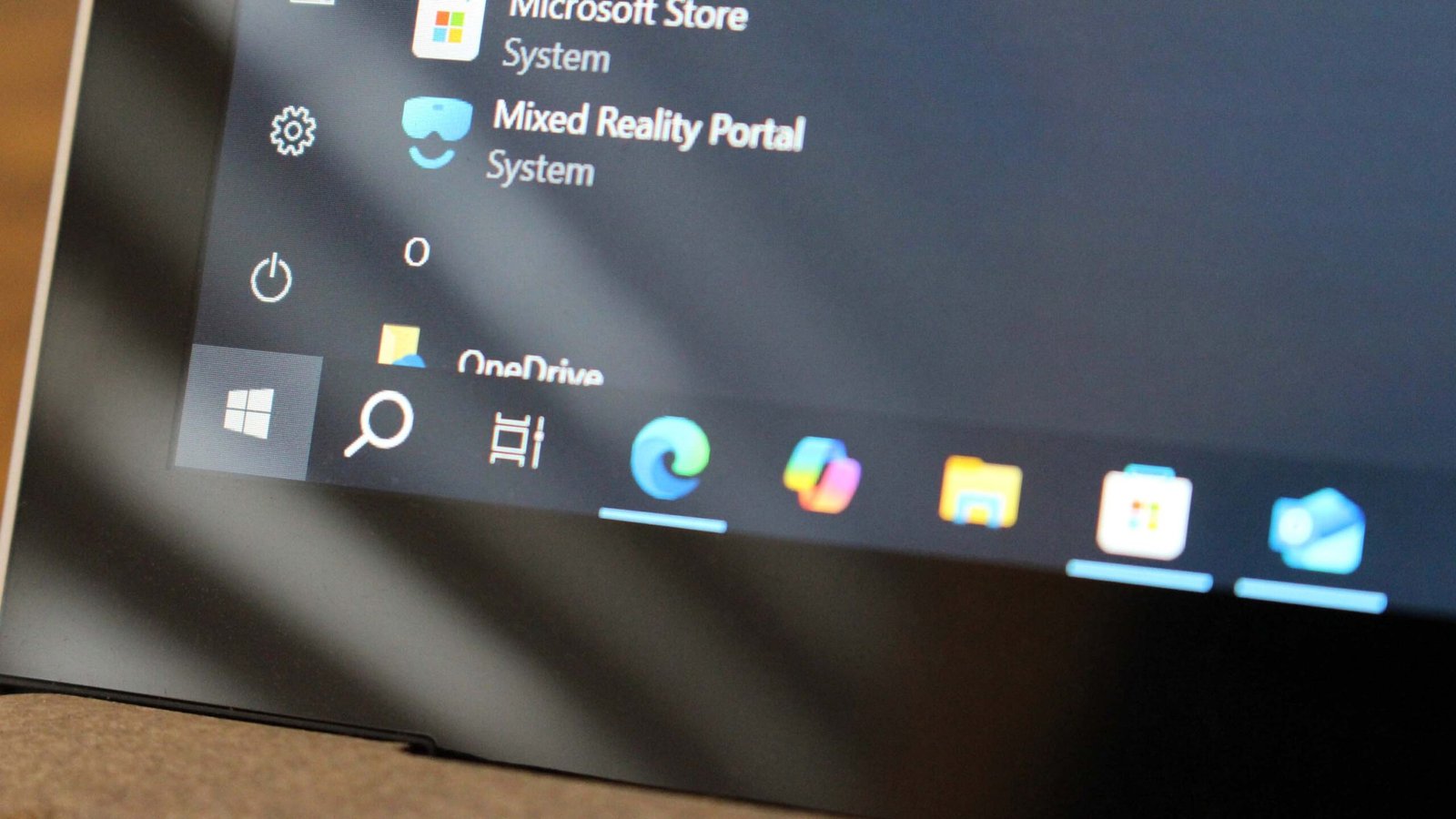 Microsoft Forced to Offer Free Windows 10 Security Updates Across Europe