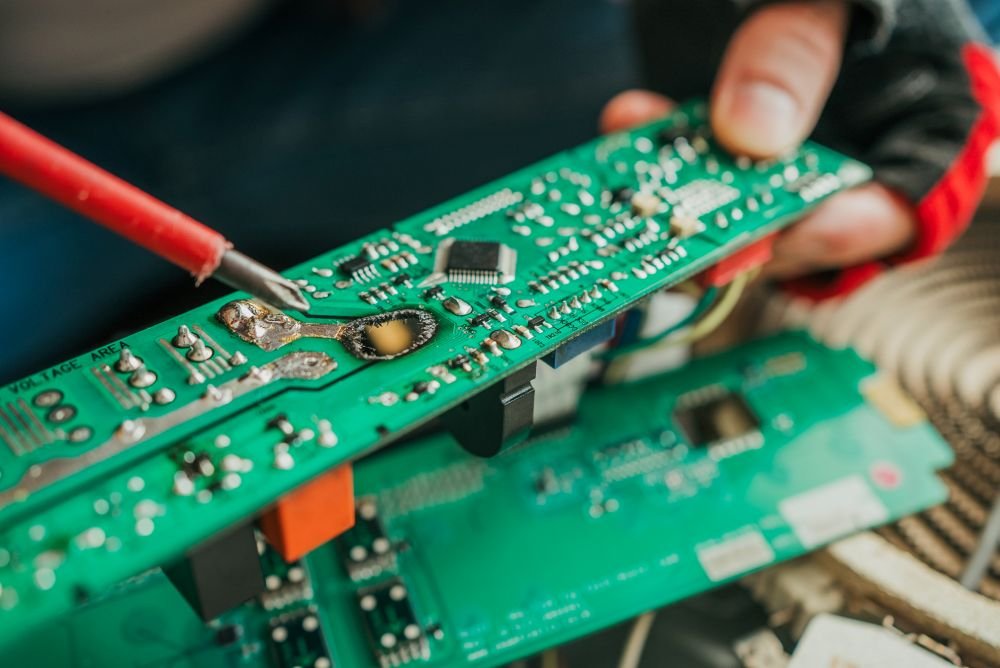 Join the FERNS network: 15 PhD opportunities in sustainable electronics across Europe