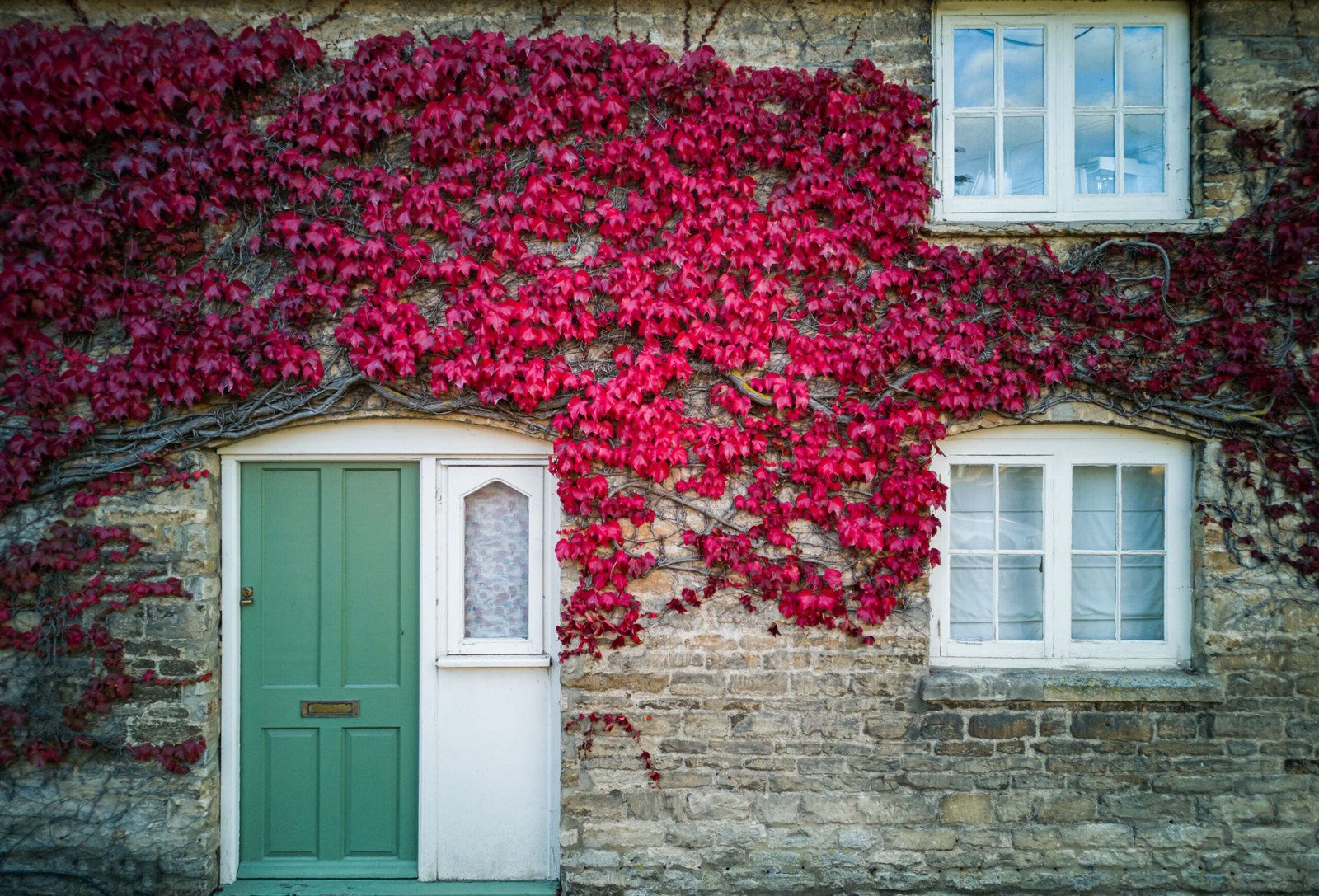 House prices – Forbes Advisor UK