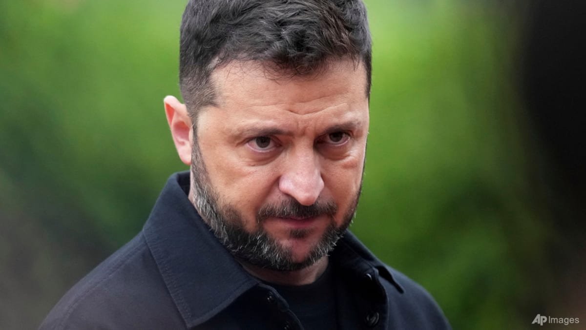 European leaders, Zelenskyy to speak to Trump after Paris summit