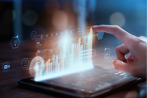 Clyde & Co: Tech firms driving “robust” M&A deal activity