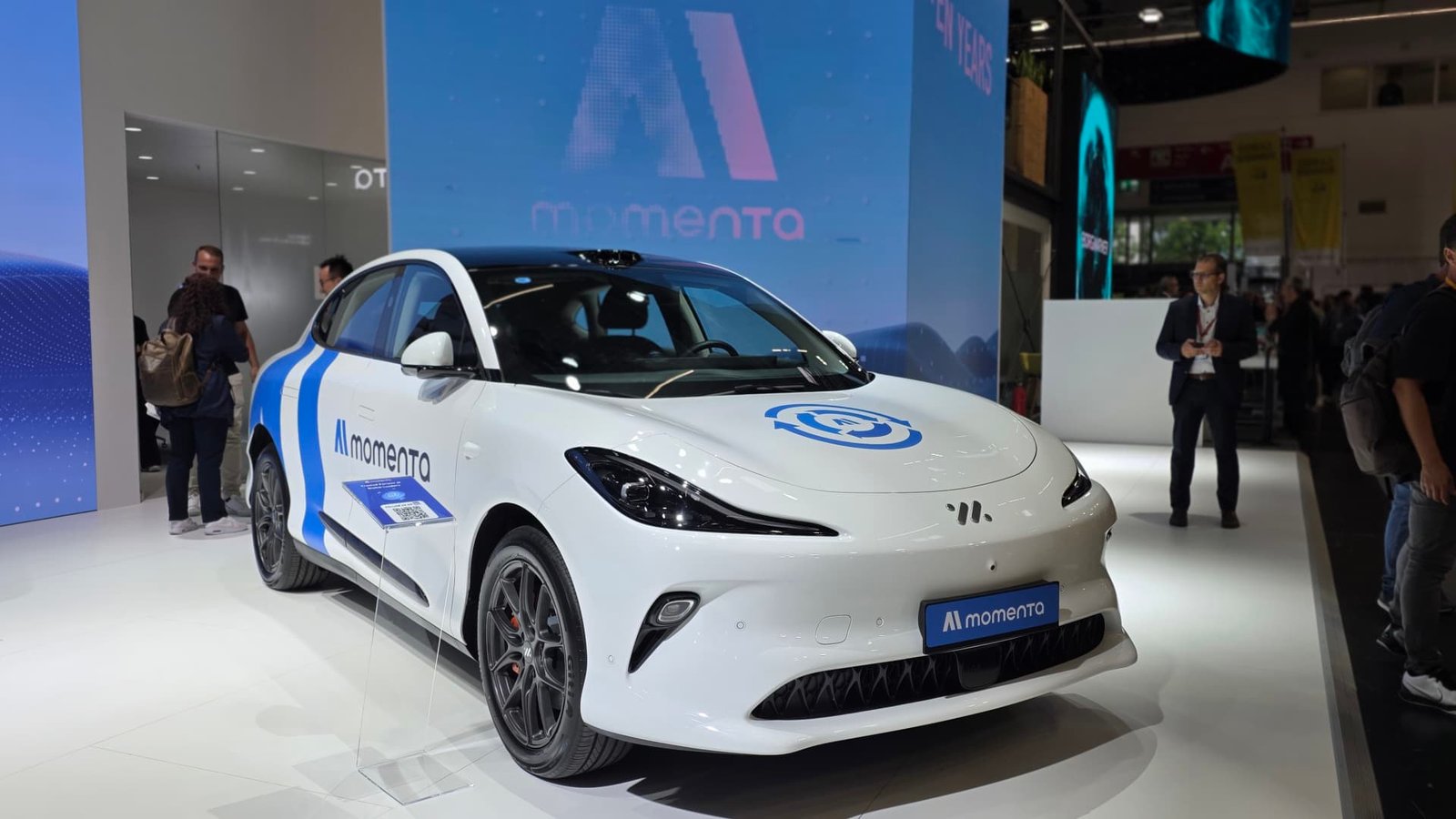 Chinese driverless firm Momenta raising funds at $6 billion valuation
