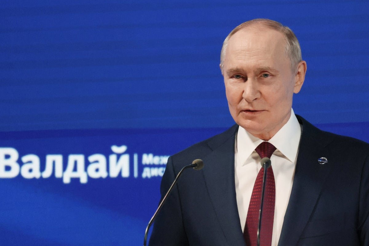 Ukraine-Russia war latest: Huge explosion in attack on Kyiv gas facilities