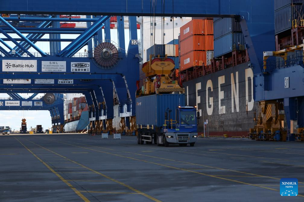 First vessel on China-Europe Arctic container express route arrives at Port of Gdansk in Poland-Xinhua