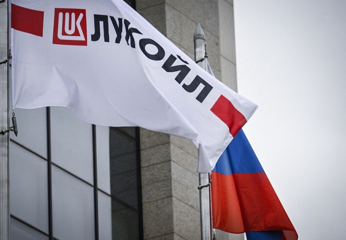US Imposes Tough Sanctions on Russian Oil Industry – Reaction in Europe
