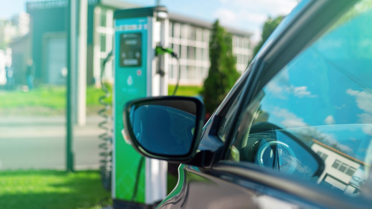 The S&D's plan for a European social leasing revolution for electric cars