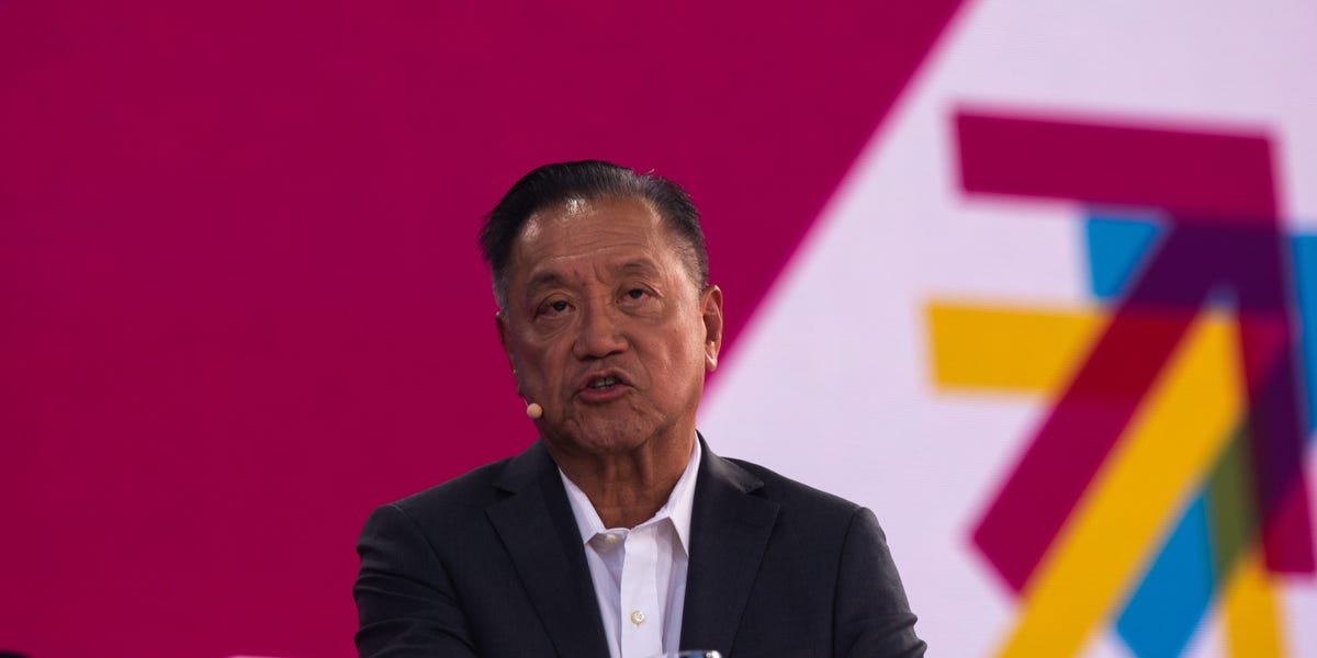 Broadcom Slashes Sales Staff Following AI Expansion
