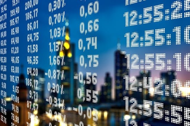U.S. Economy Surges Ahead Under Trump as Europe Struggles to Keep Pace