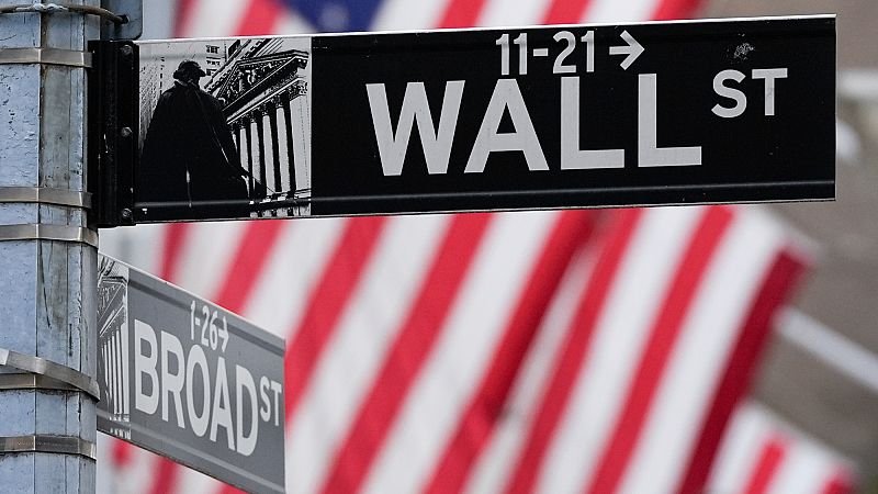 Is this a tech bubble warning?