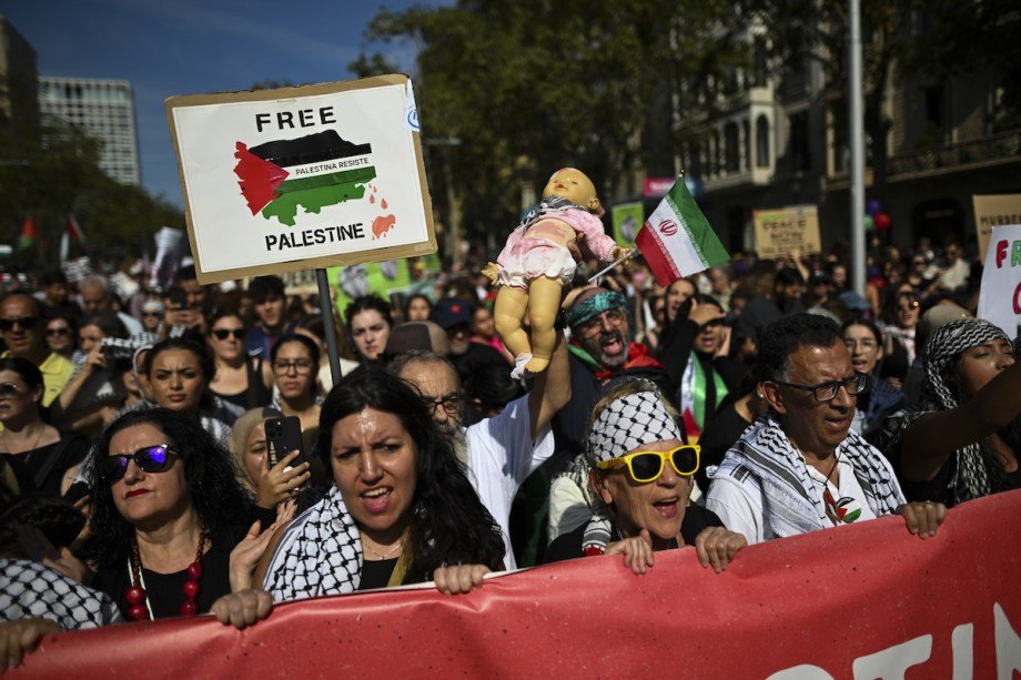 Motivations behind Europe’s political shifts toward Gaza genocide – Middle East Monitor